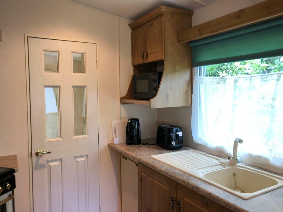 61 Glenfinart Caravan Park Данун Экстерьер фото