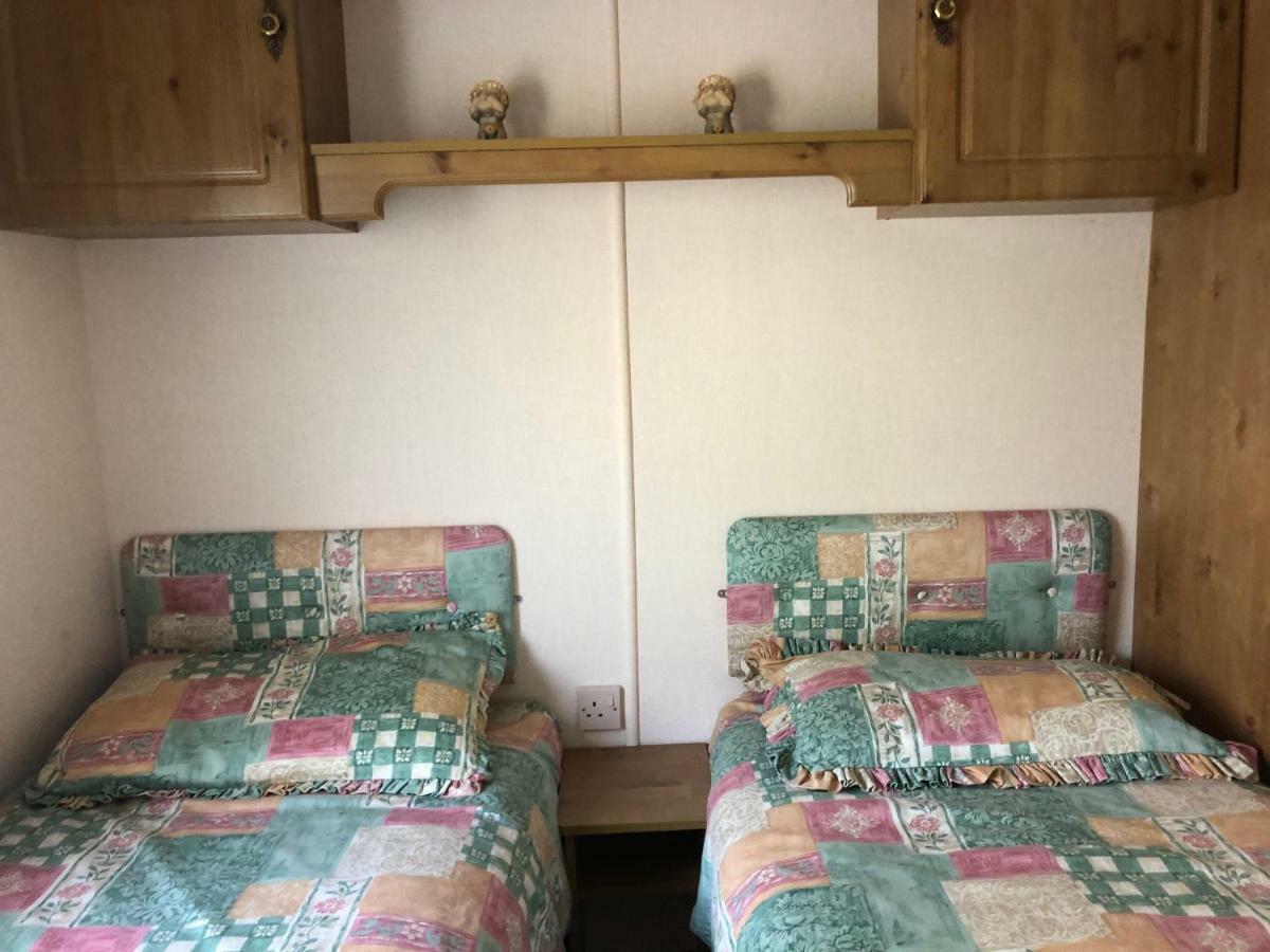 61 Glenfinart Caravan Park Данун Экстерьер фото